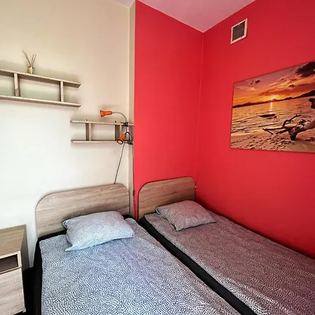 Cosy Aleja Kijowska בית אירוח *
